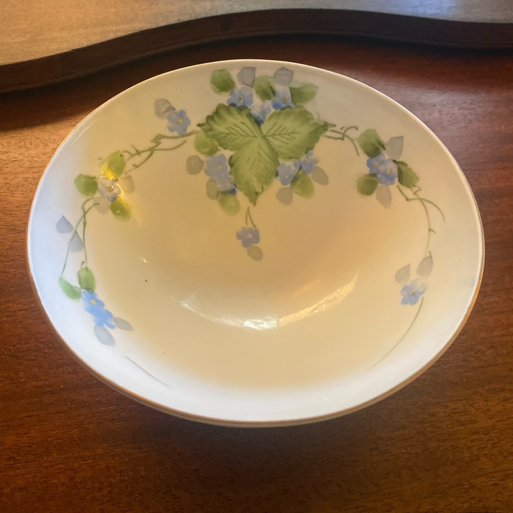 Antique Nippon porcelain Floral Footed Bowl. Beautiful in perfect, pre 1921
